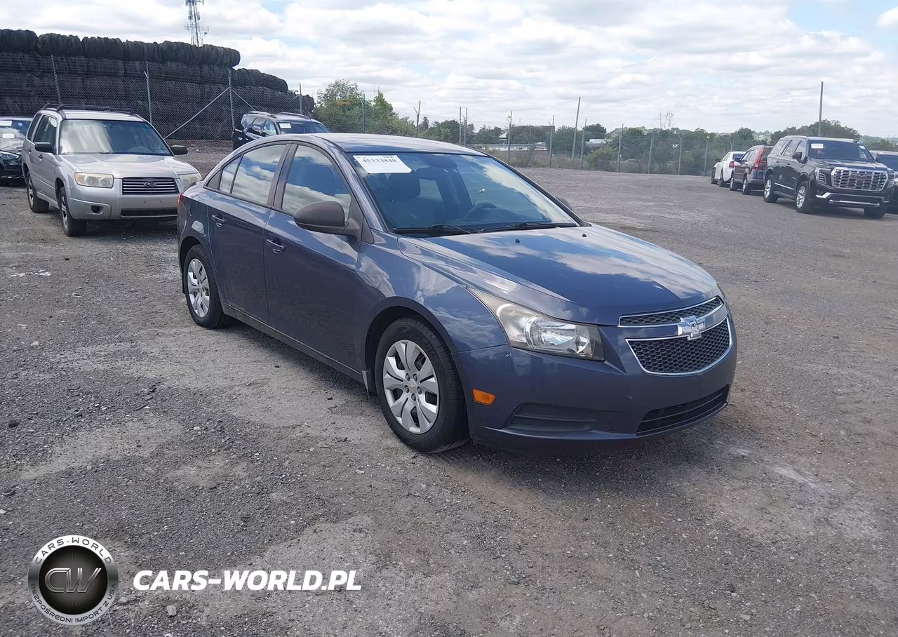 2013 Chevrolet Cruze Ls Auto