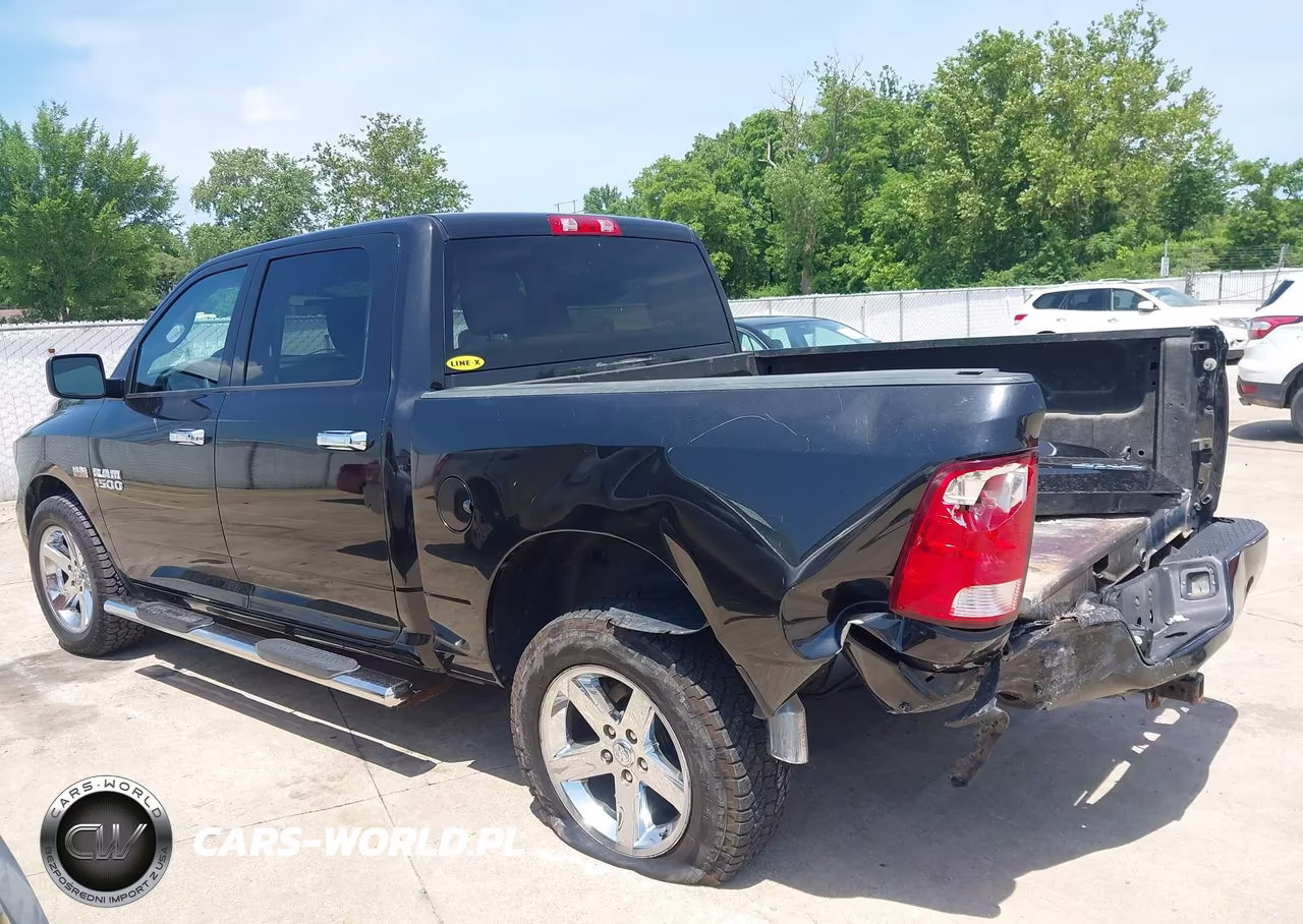 2017 Ram 1500 Express 4X4 5'7 Box VIN:3C6RR7KT5HG607975 - 14