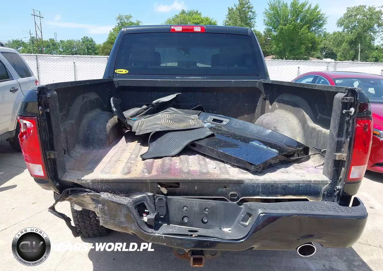 2017 Ram 1500 Express 4X4 5'7 Box VIN:3C6RR7KT5HG607975 - 6