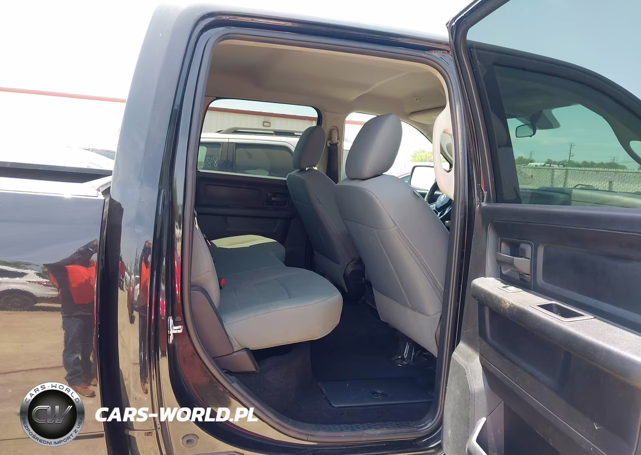 2017 Ram 1500 Express 4X4 5'7 Box VIN:3C6RR7KT5HG607975 - 8