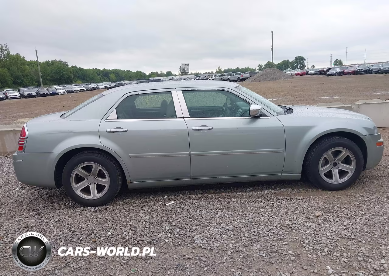 2005 Chrysler 300 Touring VIN:2C3JA53G05H175962 - 13