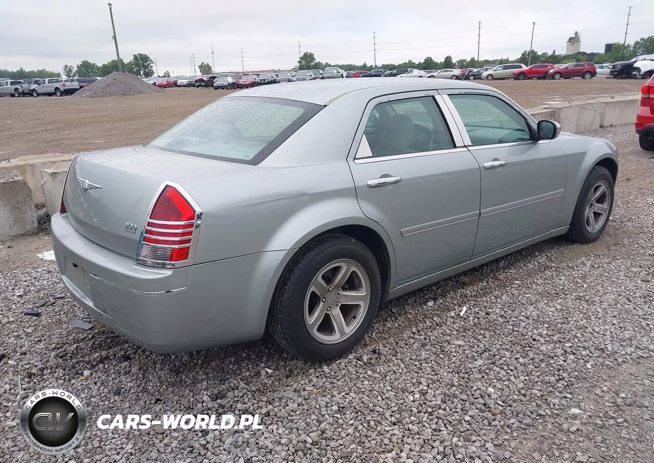 2005 Chrysler 300 Touring VIN:2C3JA53G05H175962 - 4