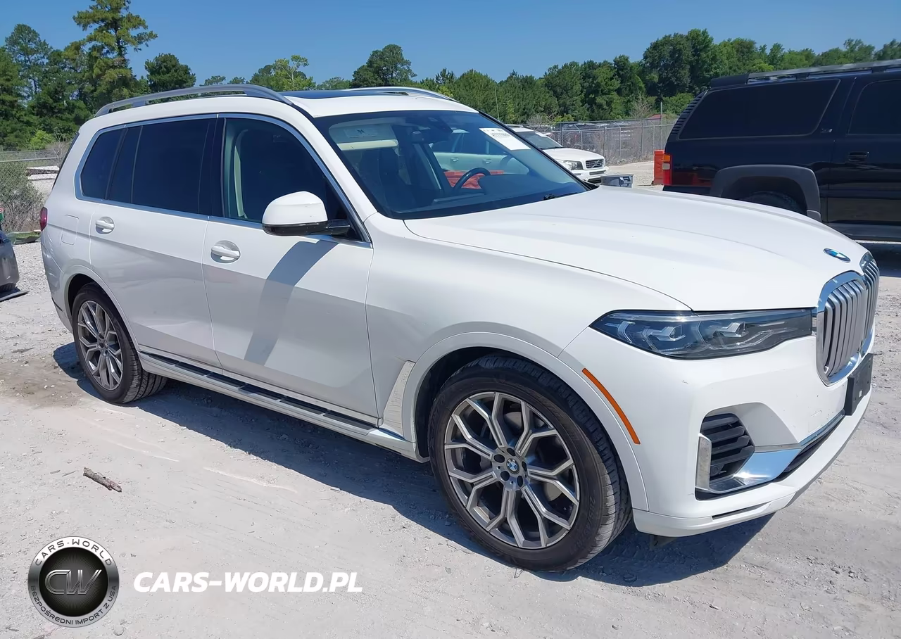 2020 BMW X7 xDrive40I – zdjęcie 1 z 15