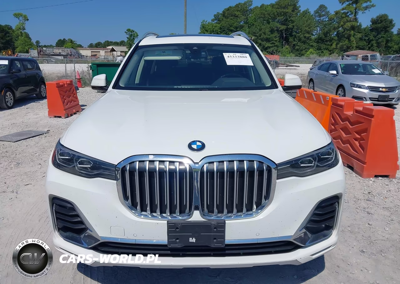 2020 BMW X7 xDrive40I VIN:5UXCW2C08L9B21119 - 11