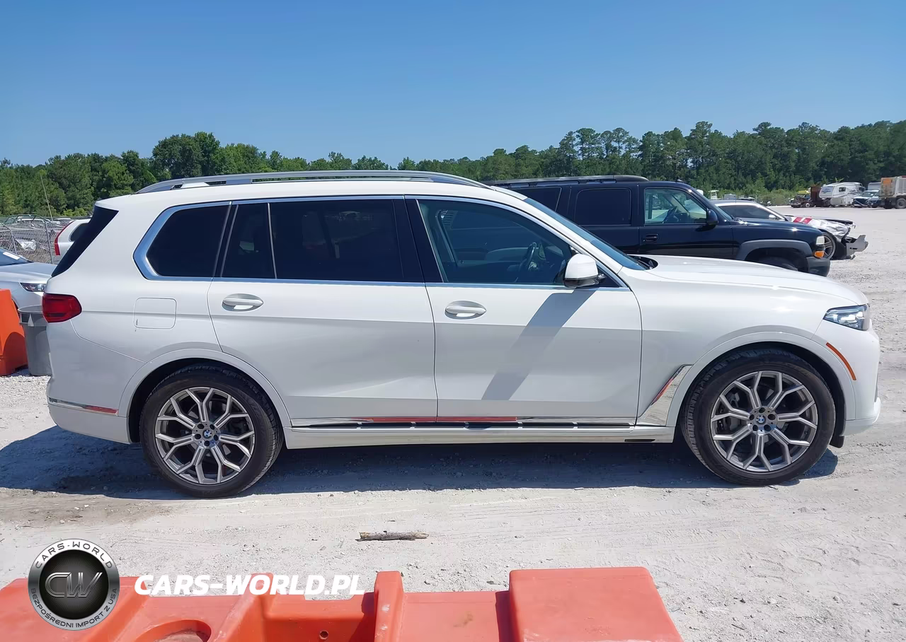 2020 BMW X7 xDrive40I VIN:5UXCW2C08L9B21119 - 12
