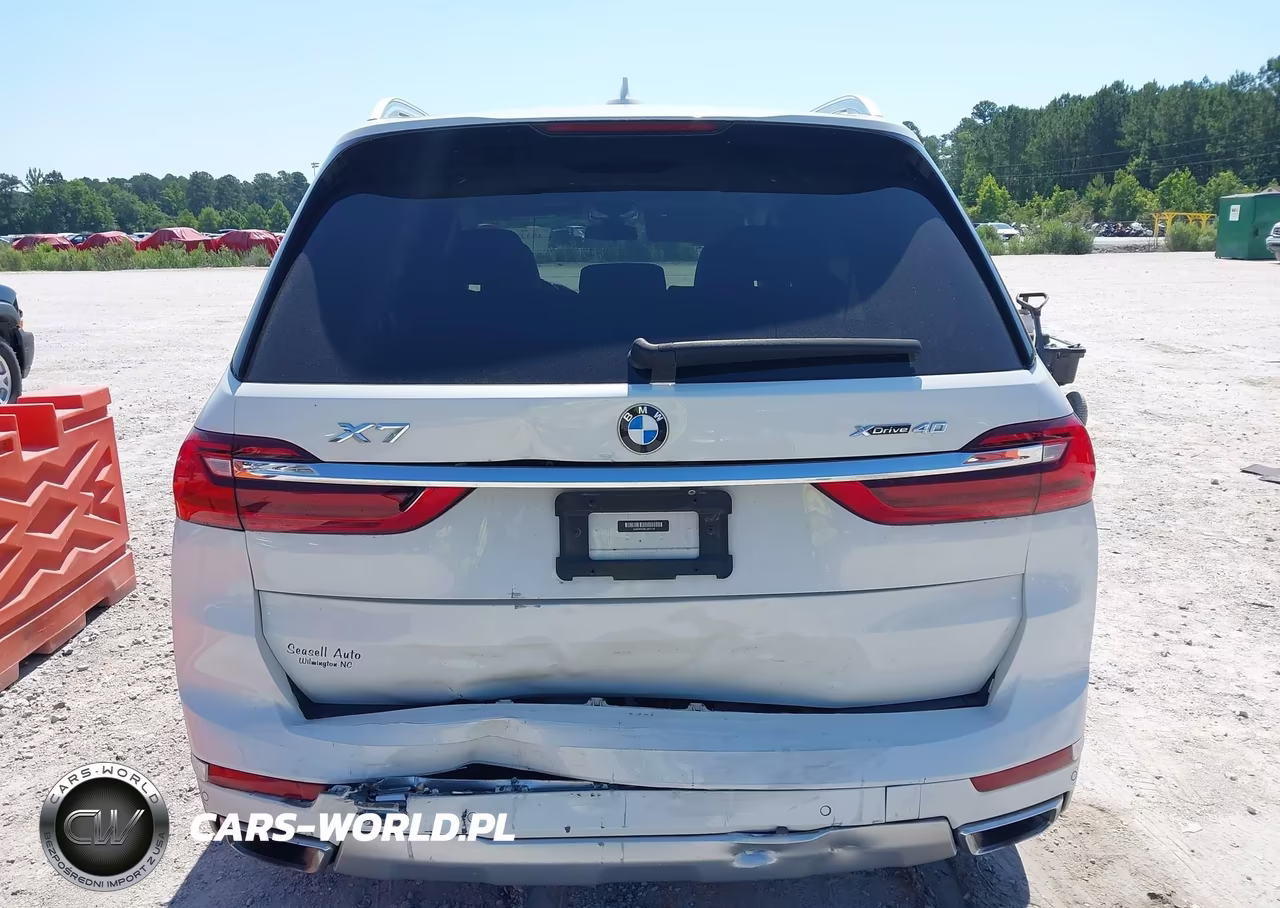 2020 BMW X7 xDrive40I VIN:5UXCW2C08L9B21119 - 15
