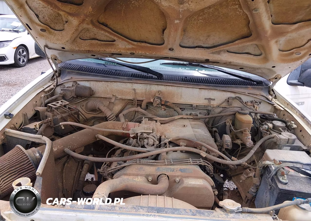 1999 Toyota Tacoma VIN:4TAWN72N8XZ550660 - 10