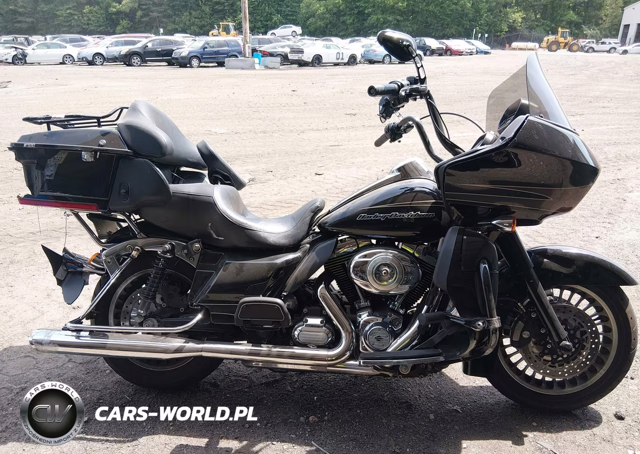 2013 Harley-Davidson Fltru Road Glide Ultra VIN:1HD1KGM16DB628647 - 13