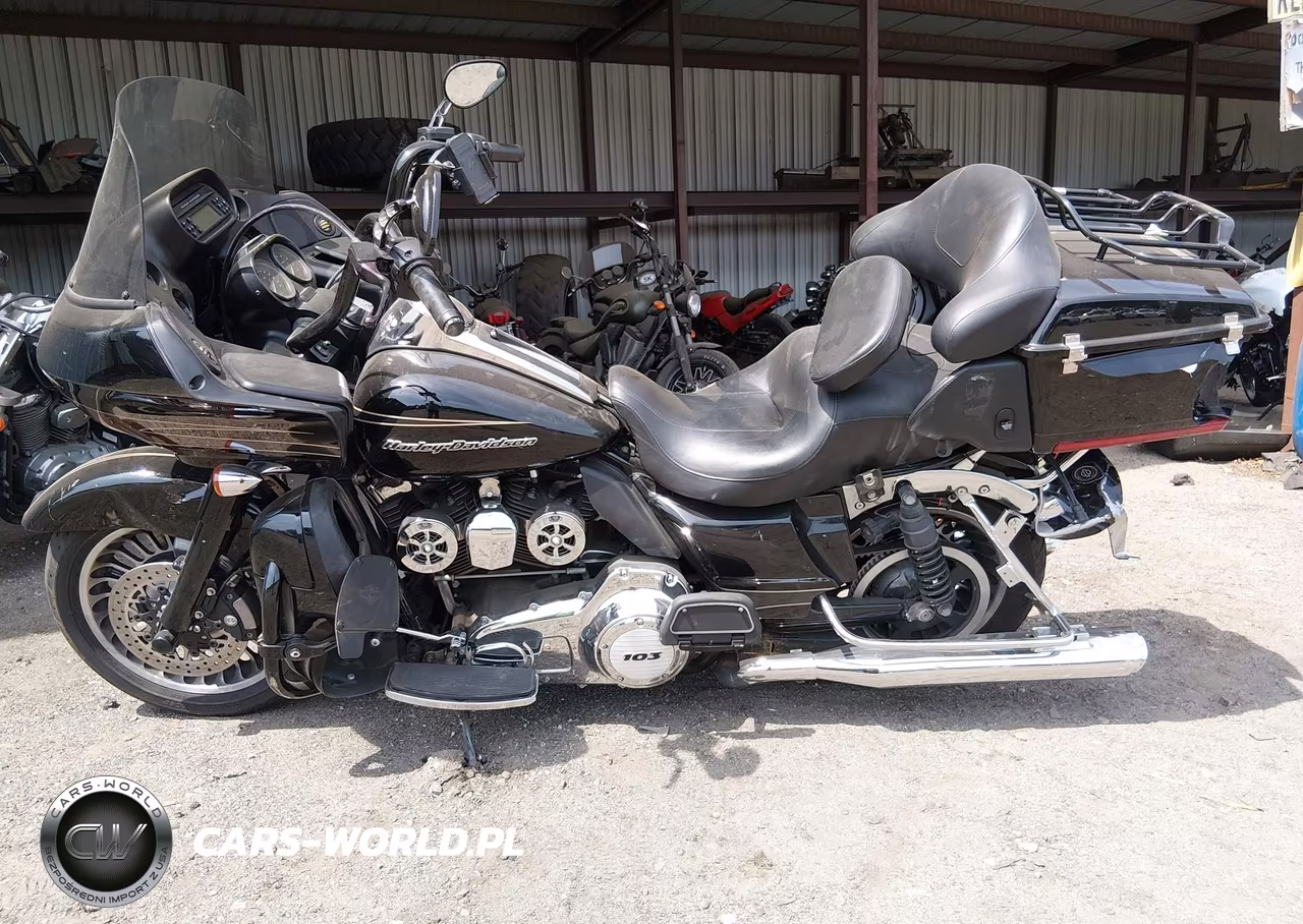 2013 Harley-Davidson Fltru Road Glide Ultra VIN:1HD1KGM16DB628647 - 14