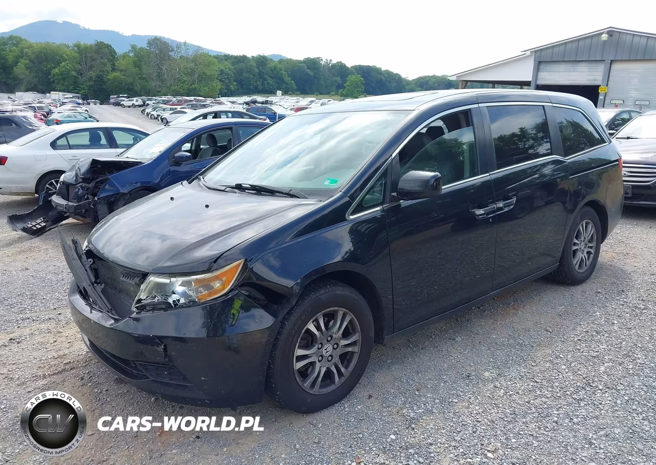 2013 Honda Odyssey Ex-L VIN:5FNRL5H62DB086827 - 2