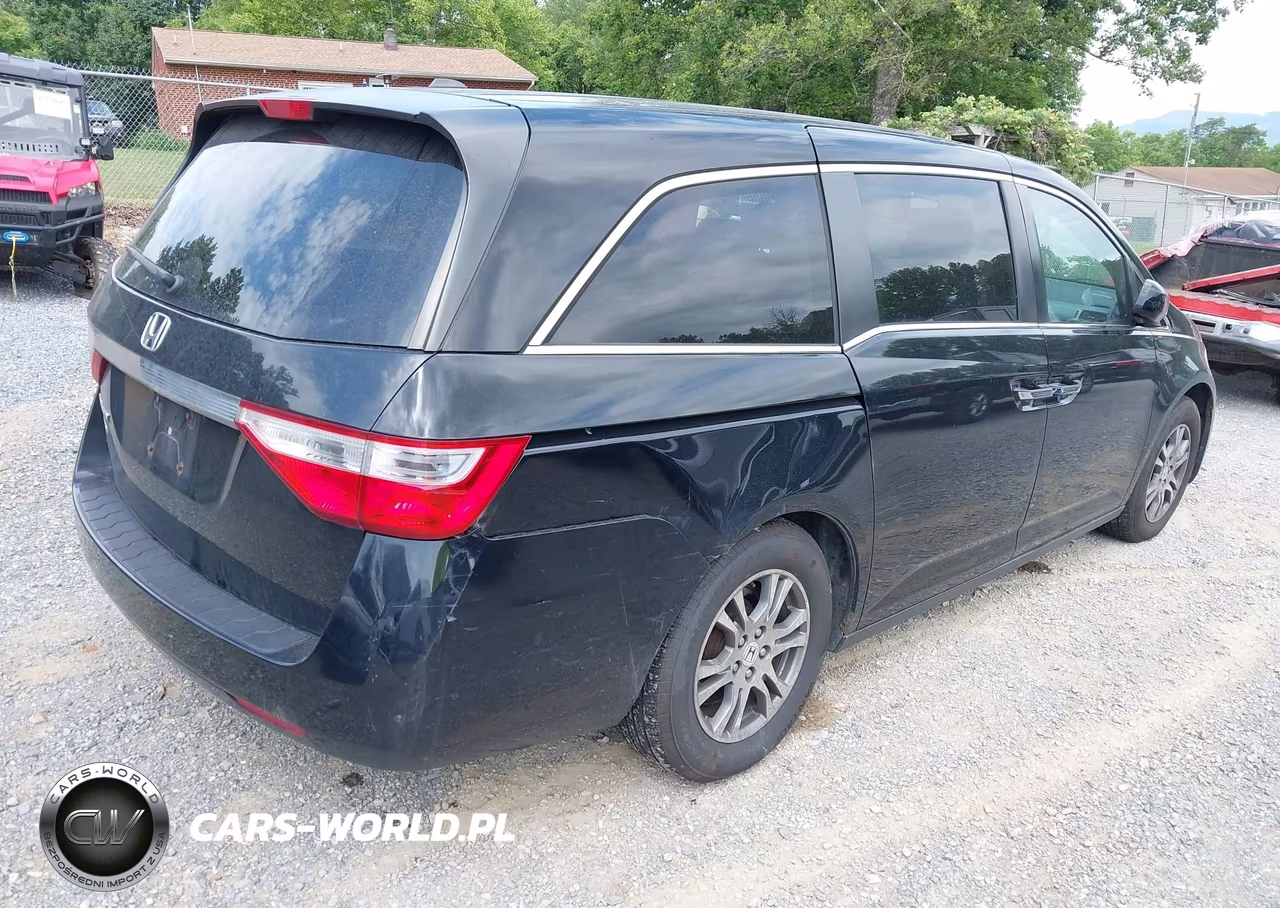 2013 Honda Odyssey Ex-L VIN:5FNRL5H62DB086827 - 4