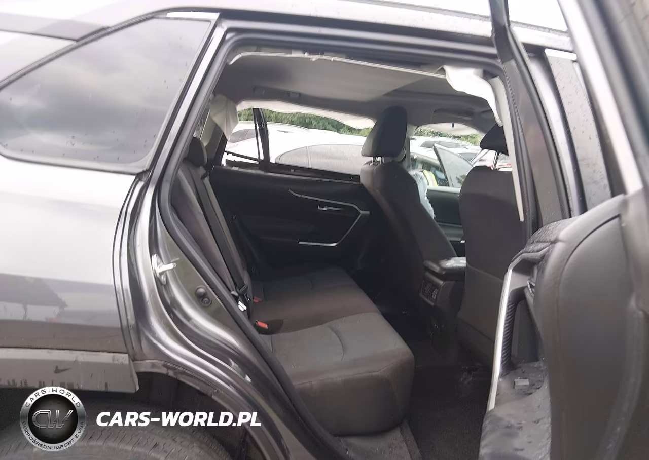 2024 Toyota Rav4 Xle VIN:2T3P1RFV6RC401095 - 8