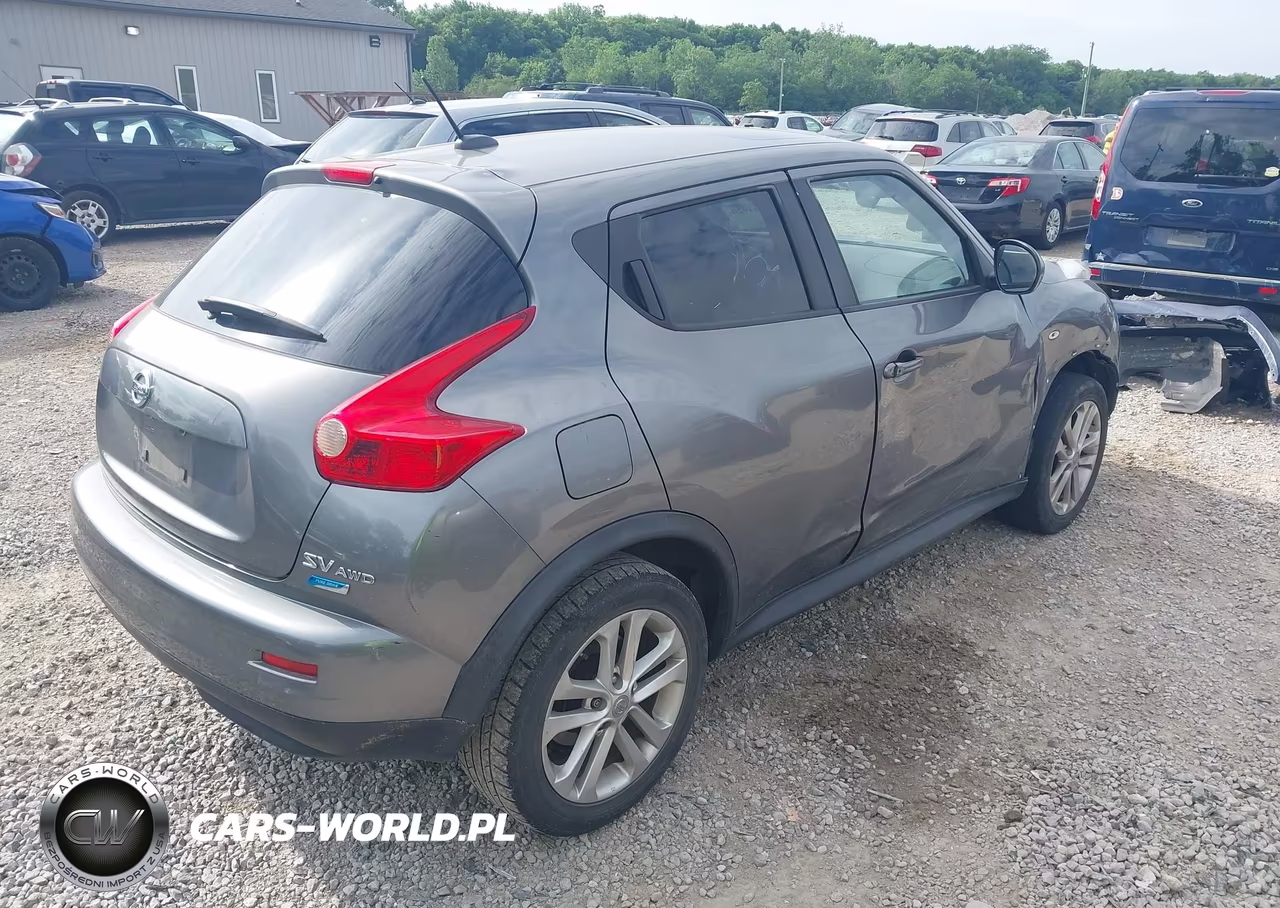 2012 Nissan Juke Sv VIN:JN8AF5MV9CT106850 - 4