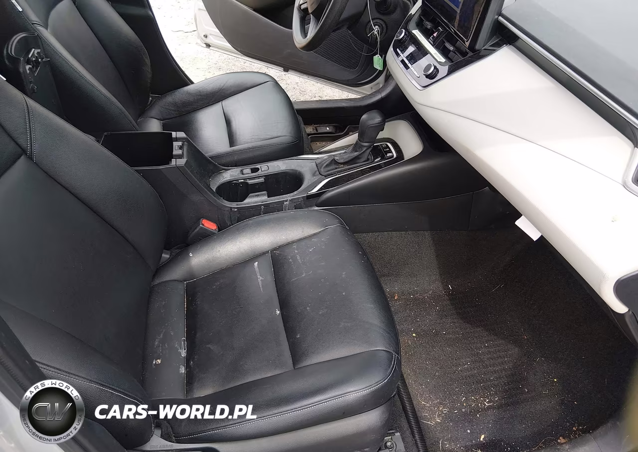 2024 Toyota Corolla Hybrid Le VIN:JTDBCMFE3R3050784 - 5