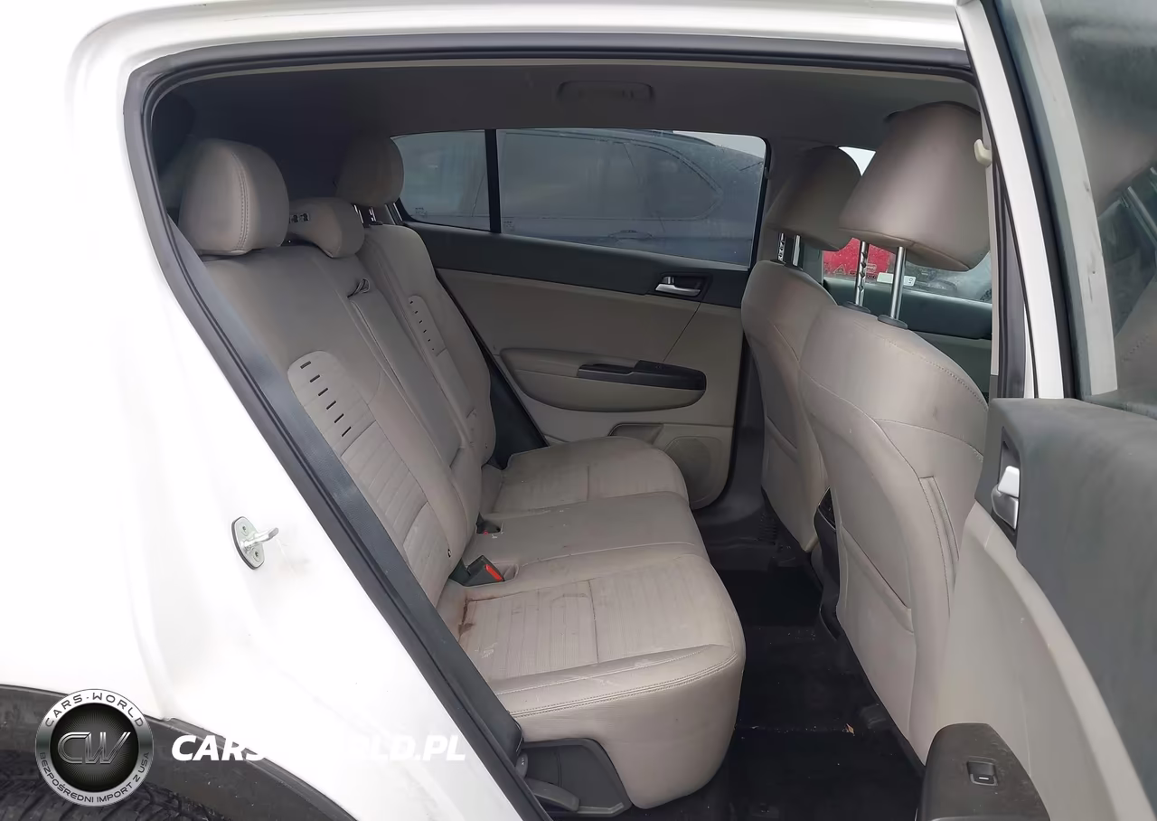 2019 Kia Sportage Lx VIN:KNDPMCAC7K7605477 - 8