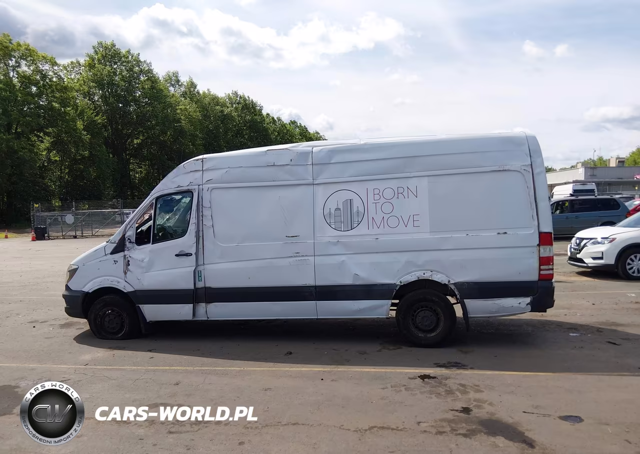 2017 Mercedes-Benz Sprinter 2500 High Roof V6 VIN:WD3PE8CD7HP529651 - 14