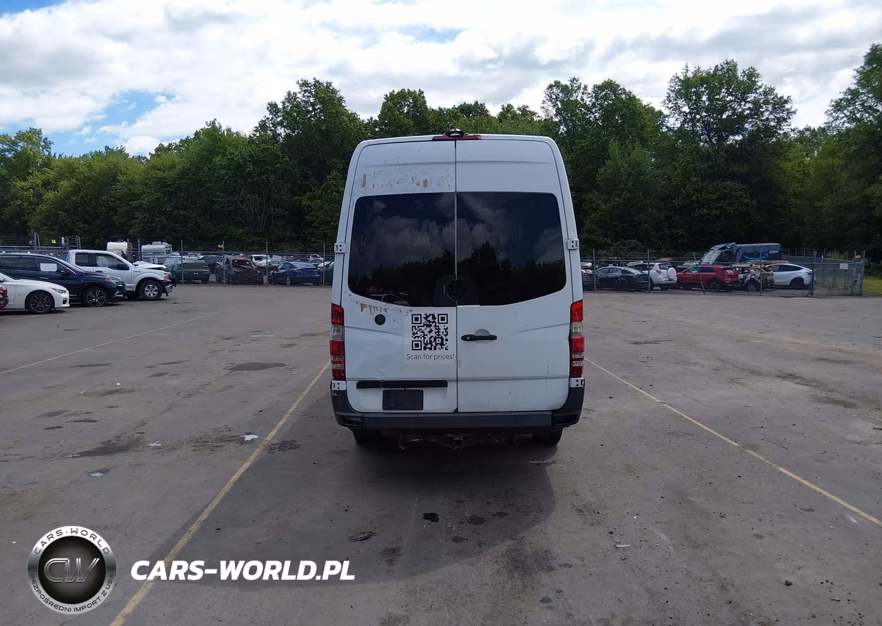 2017 Mercedes-Benz Sprinter 2500 High Roof V6 VIN:WD3PE8CD7HP529651 - 16