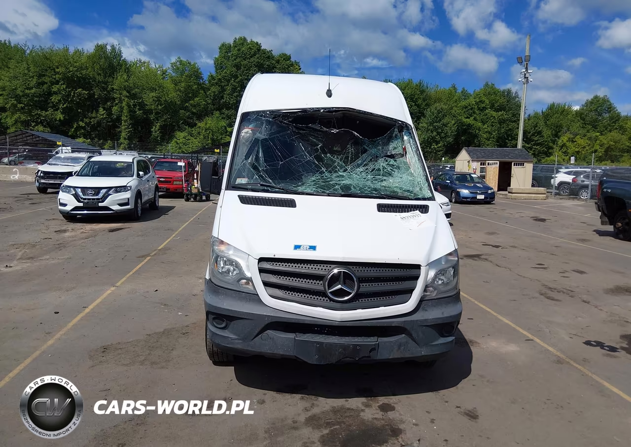2017 Mercedes-Benz Sprinter 2500 High Roof V6 VIN:WD3PE8CD7HP529651 - 6