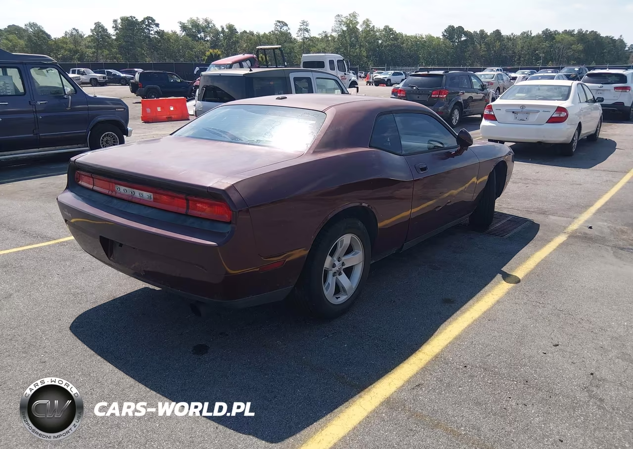 2010 Dodge Challenger Se VIN:2B3CJ4DV9AH318611 - 4