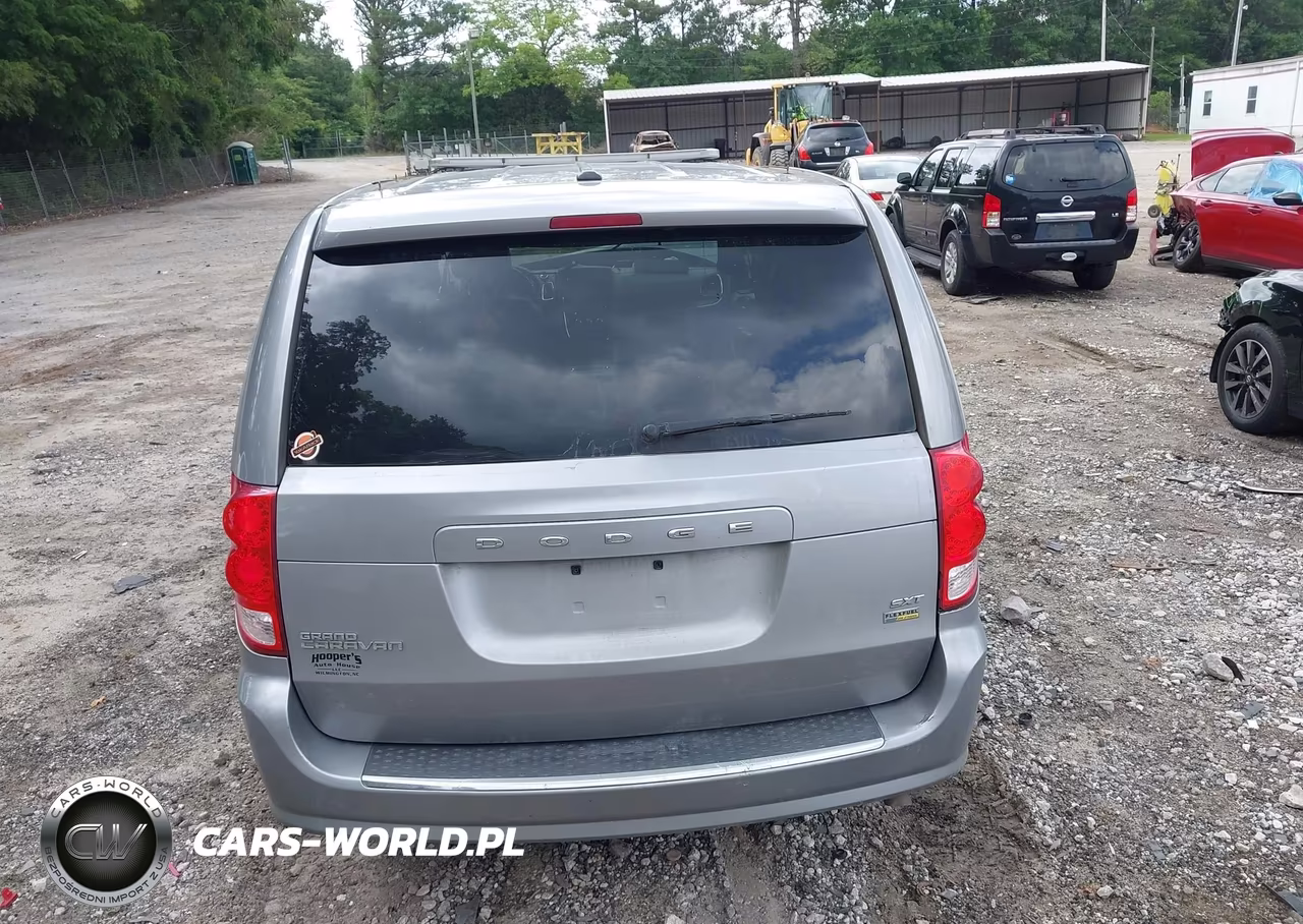 2017 Dodge Grand Caravan Sxt VIN:2C4RDGCG2HR600131 - 16