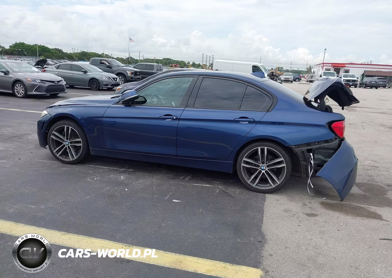 2017 BMW 320 I VIN:WBA8E1G51HNU14928 - 14