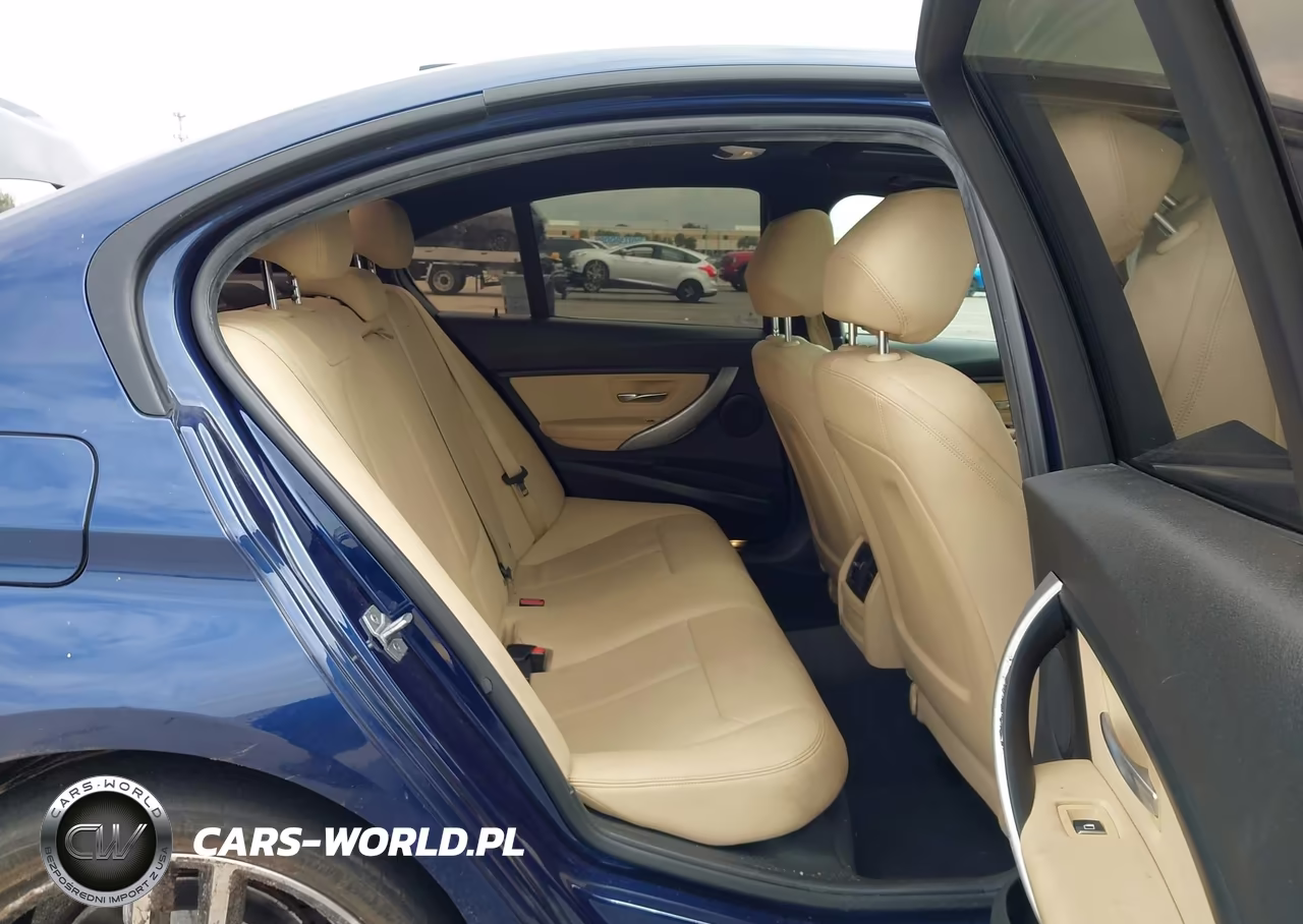 2017 BMW 320 I VIN:WBA8E1G51HNU14928 - 8