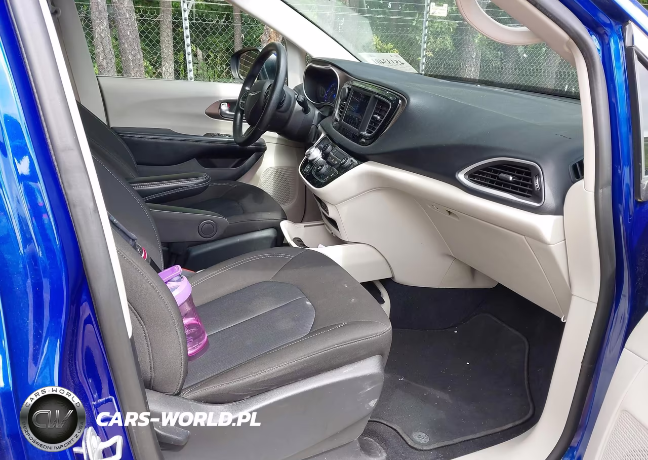 2021 Chrysler Voyager Lx VIN:2C4RC1CG2MR577735 - 5