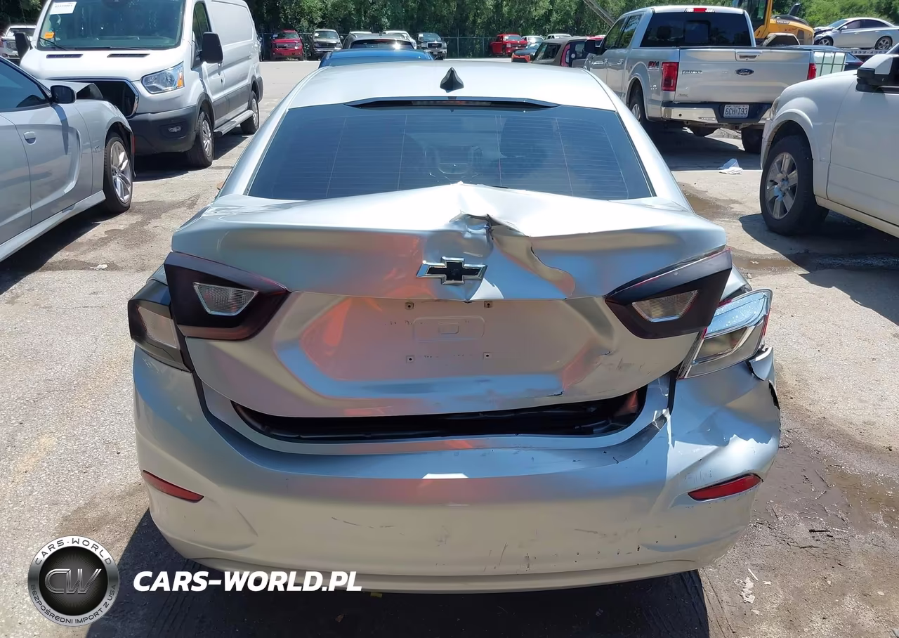 2017 Chevrolet Cruze Ls Auto VIN:1G1BC5SM3H7116432 - 17