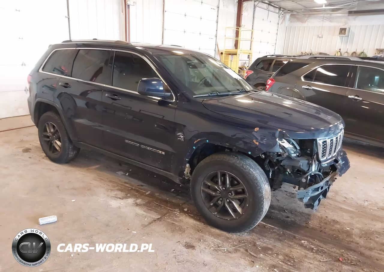 2017 Jeep Grand Cherokee Laredo 4X4 – zdjęcie 1 z 16
