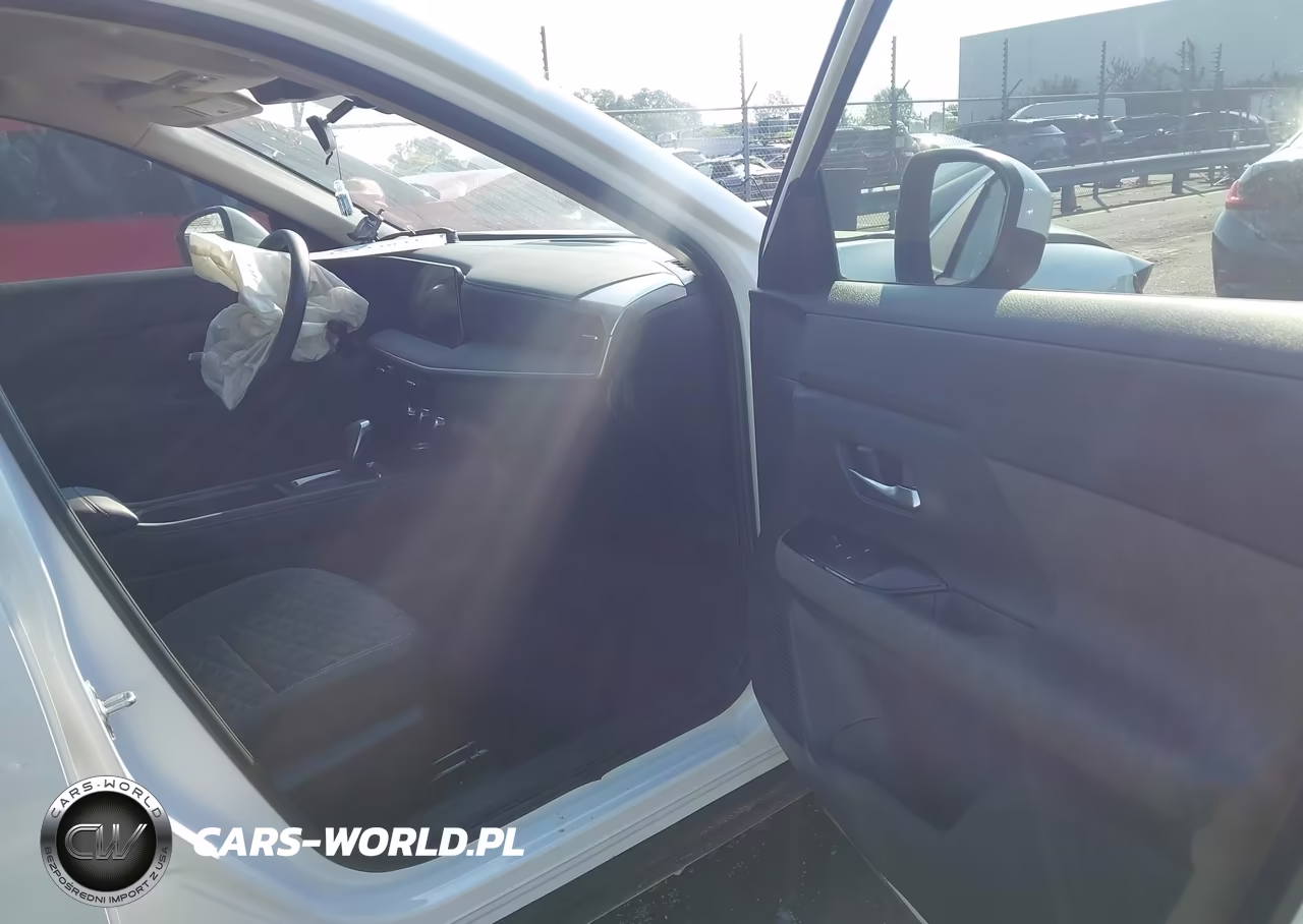 2025 Nissan Kicks Sv Intelligent Awd VIN:3N8AP6CB1SL364339 - 5