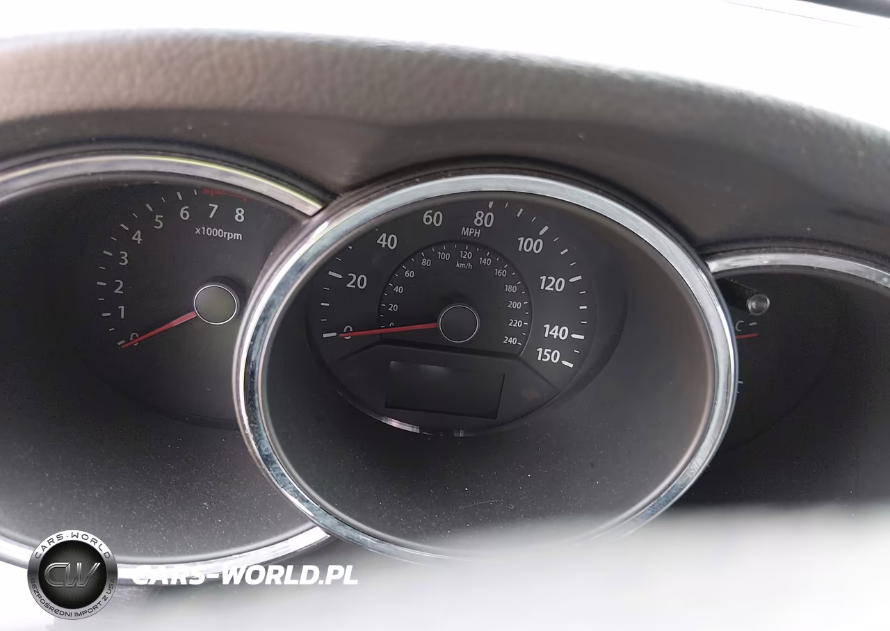 2011 Kia Sorento Lx V6 VIN:5XYKT4A21BG045761 - 14