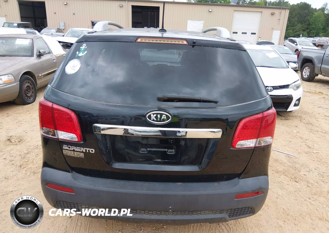 2011 Kia Sorento Lx V6 VIN:5XYKT4A21BG045761 - 15