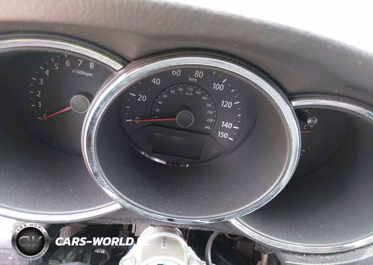2011 Kia Sorento Lx V6 VIN:5XYKT4A21BG045761 - 7