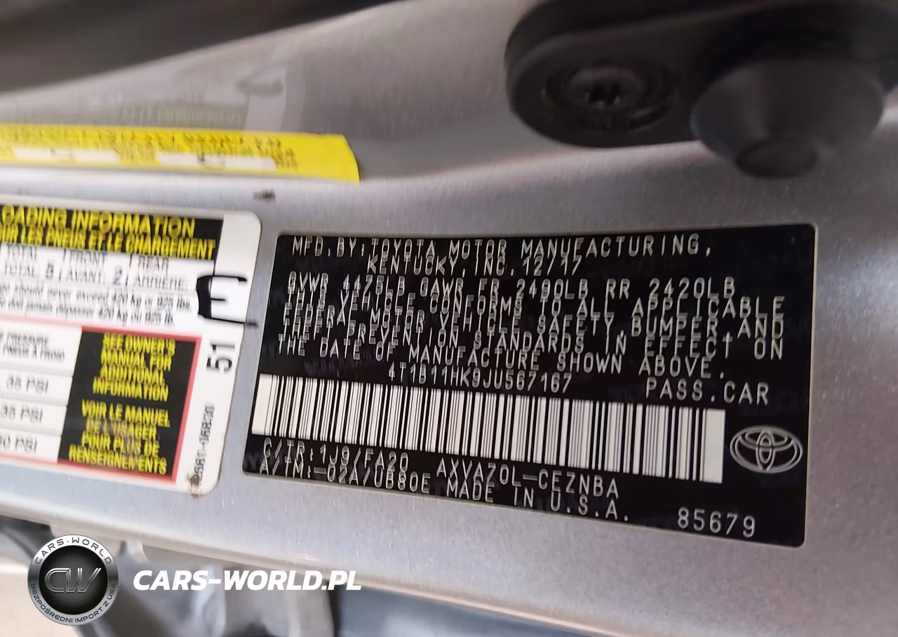 2018 Toyota Camry Le VIN:4T1B11HK9JU567167 - 9