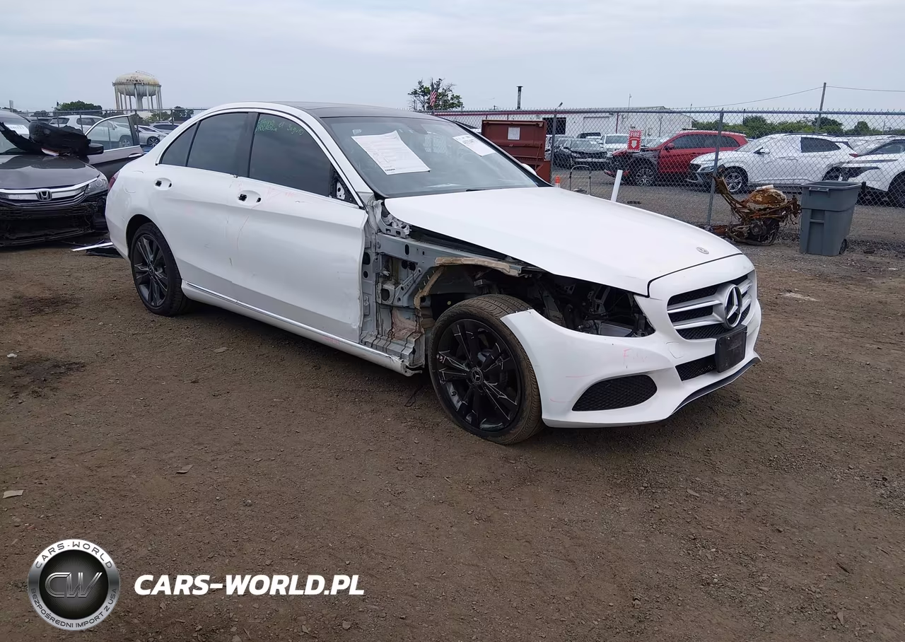 2018 Mercedes-Benz C 300 4Matic