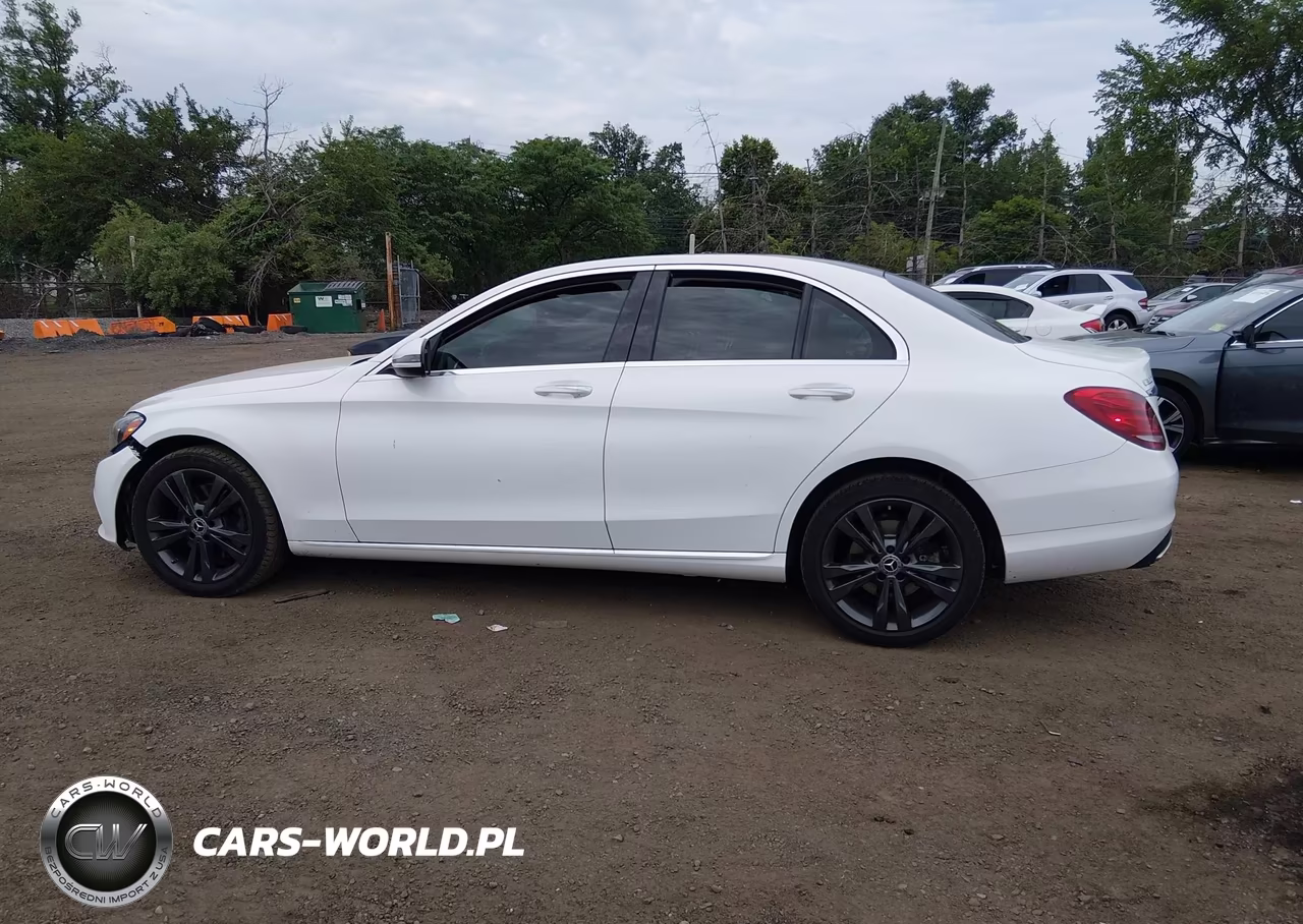 2018 Mercedes-Benz C 300 4Matic VIN:WDDWF4KB4JR413637 - 14