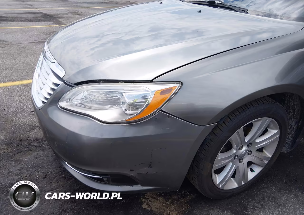 2011 Chrysler 200 Touring VIN:1C3BC1FB6BN614074 - 6