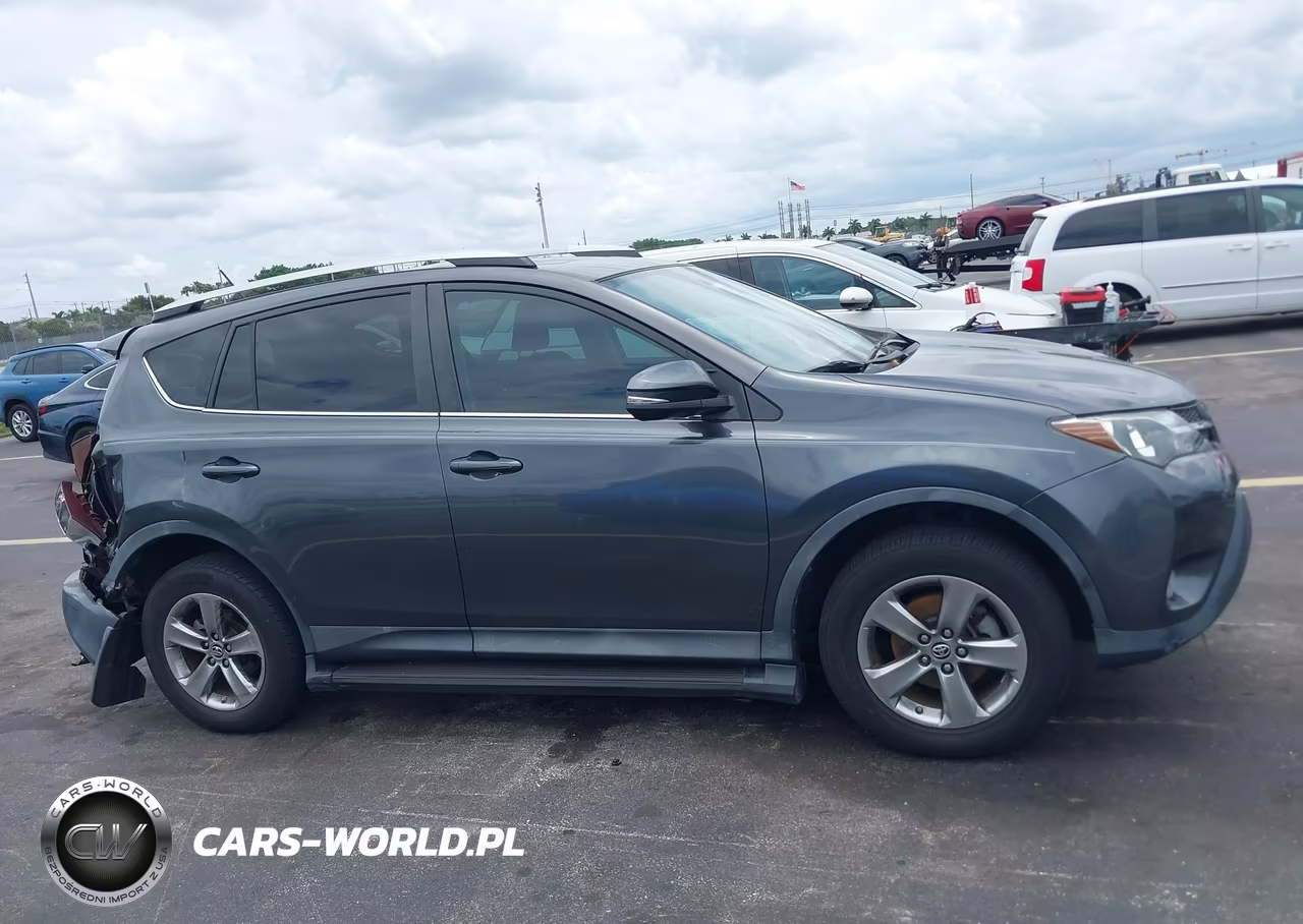 2015 Toyota Rav4 Xle VIN:2T3WFREV2FW198408 - 13