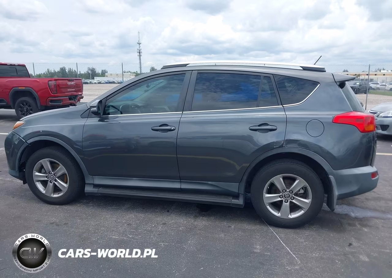 2015 Toyota Rav4 Xle VIN:2T3WFREV2FW198408 - 14
