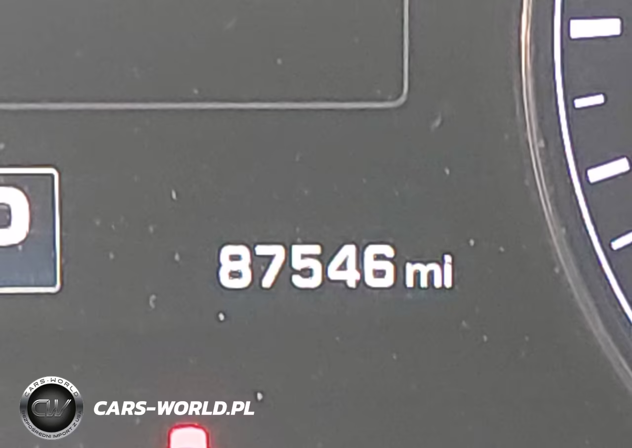 2017 Genesis G80 3.8 VIN:KMHGN4JE5HU210255 - 15