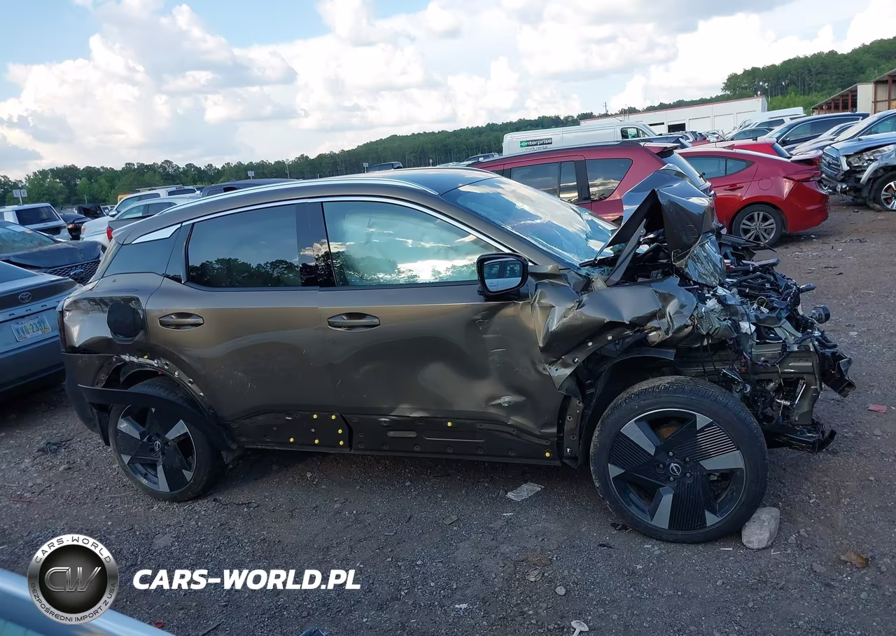 2026 Nissan Kicks Sr VIN:3N8AP6DA5TL327608 - 13