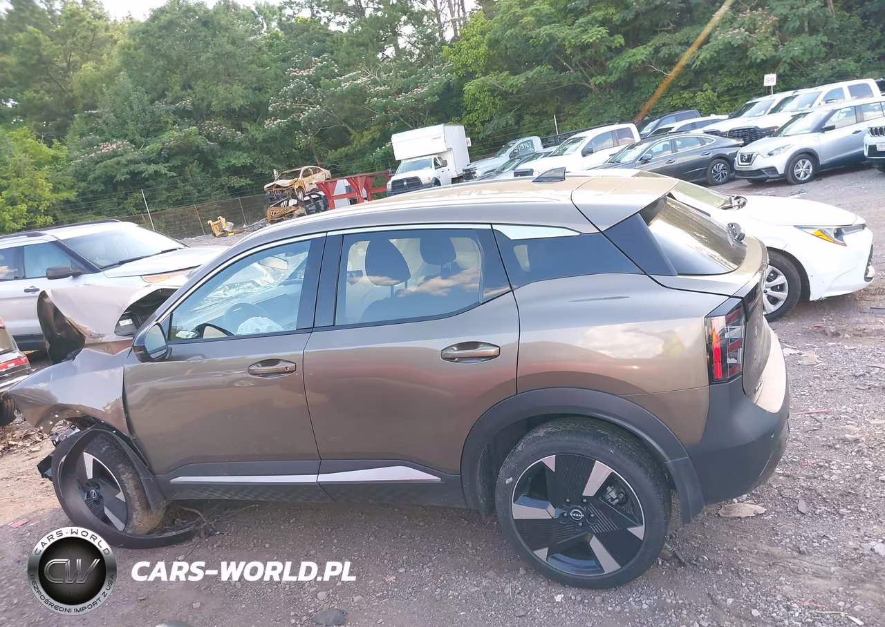 2026 Nissan Kicks Sr VIN:3N8AP6DA5TL327608 - 14