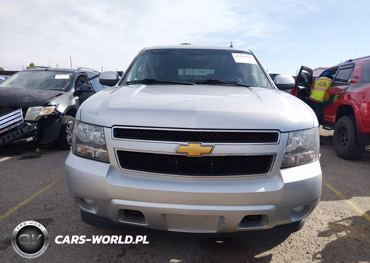 2013 Chevrolet Suburban 1500 Ls VIN:1GNSKHE71DR101693 - 13