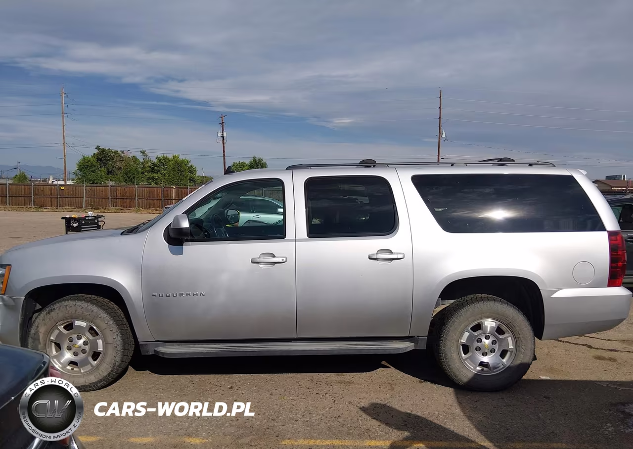 2013 Chevrolet Suburban 1500 Ls VIN:1GNSKHE71DR101693 - 15