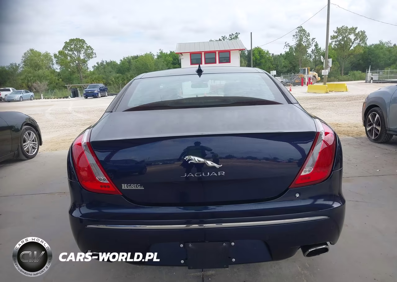 2015 Jaguar Xj Xjl Portfolio VIN:SAJWA2GZXF8V81154 - 16