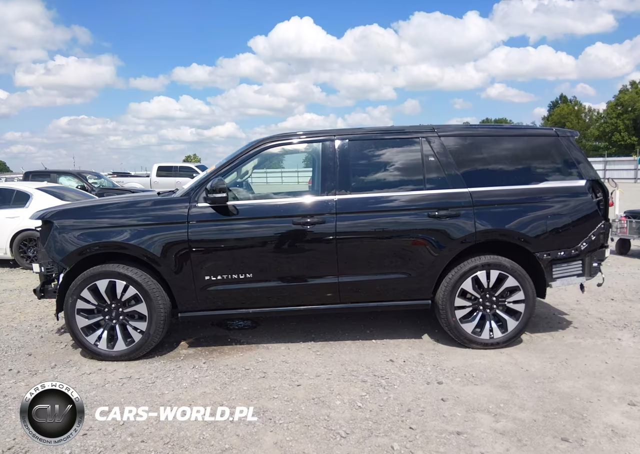 2025 Ford Expedition Platinum VIN:1FMJU1M86SEA61031 - 15