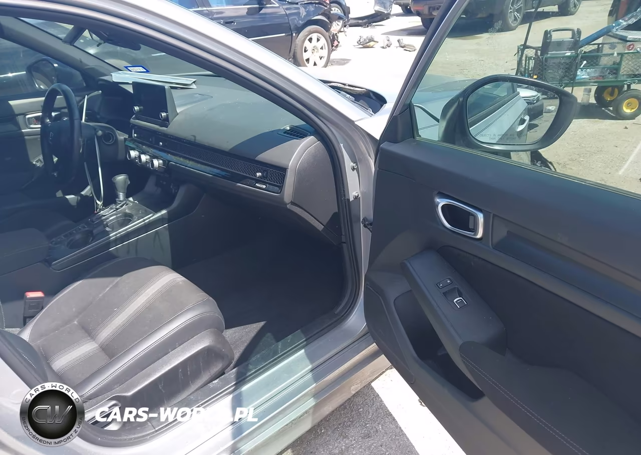2023 Honda Civic Sport VIN:2HGFE2F5XPH503746 - 5