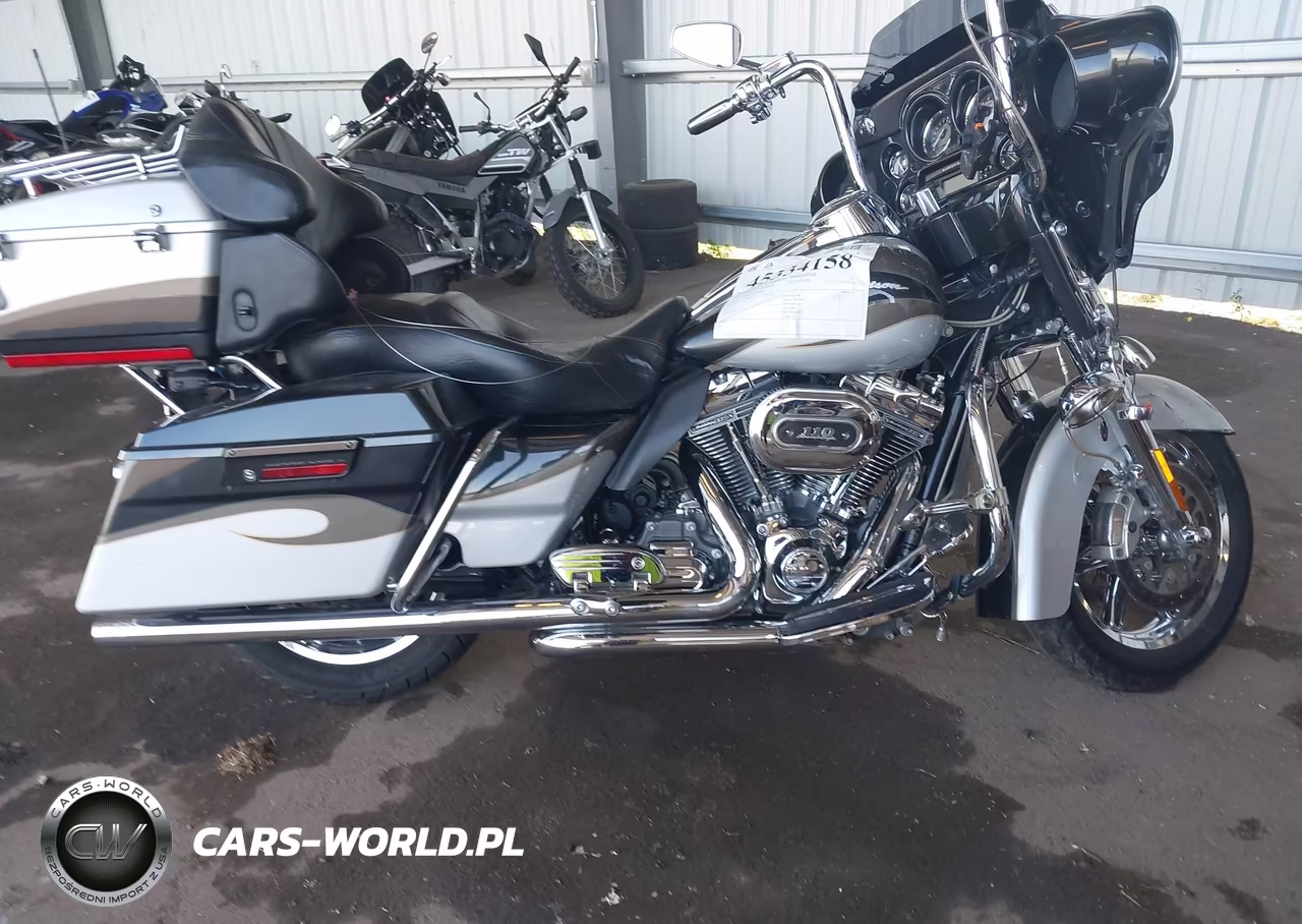 2013 Harley-Davidson Flhtcuse Cvo Ultra Cls Electra Gld VIN:1HD1PR816DB950261 - 12