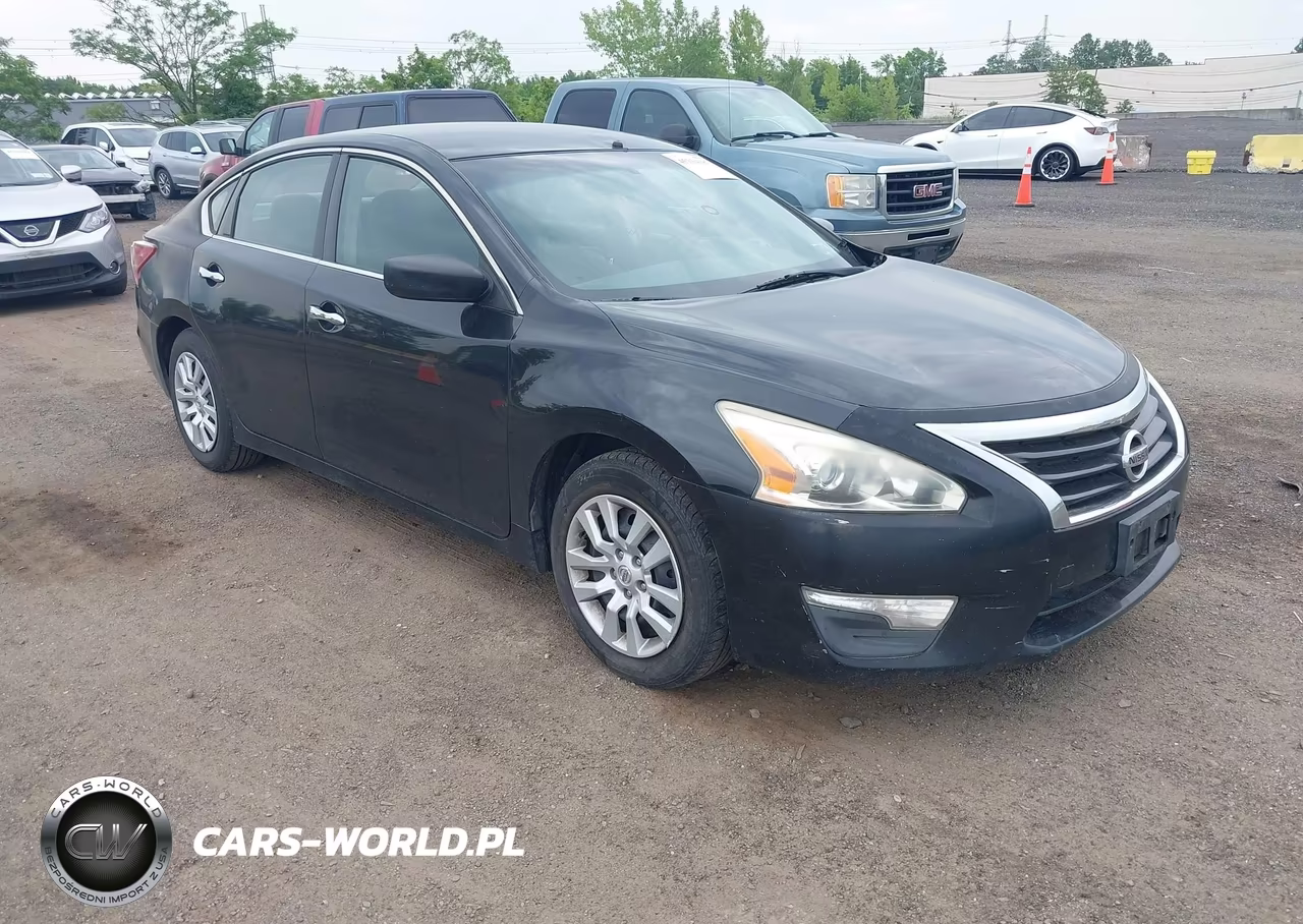 2013 Nissan Altima 2.5 S – zdjęcie 1 z 12