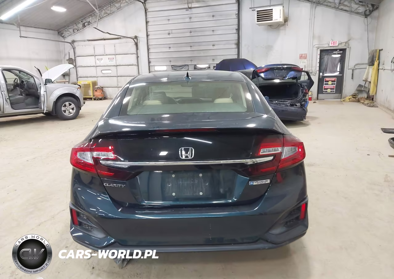 2018 Honda Clarity Plug-In Hybrid VIN:JHMZC5F13JC018549 - 17